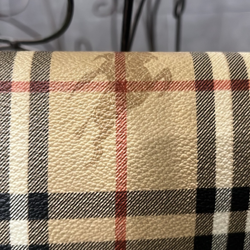 Burberry classic nova Tan and Brown Checkered Bag - Picture 3 of 16